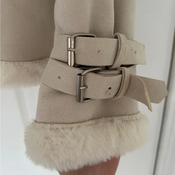 Beige Faux Shearling Aviator Jacket / Oversized Sherpa Lined Coat - Picture 2 of 6